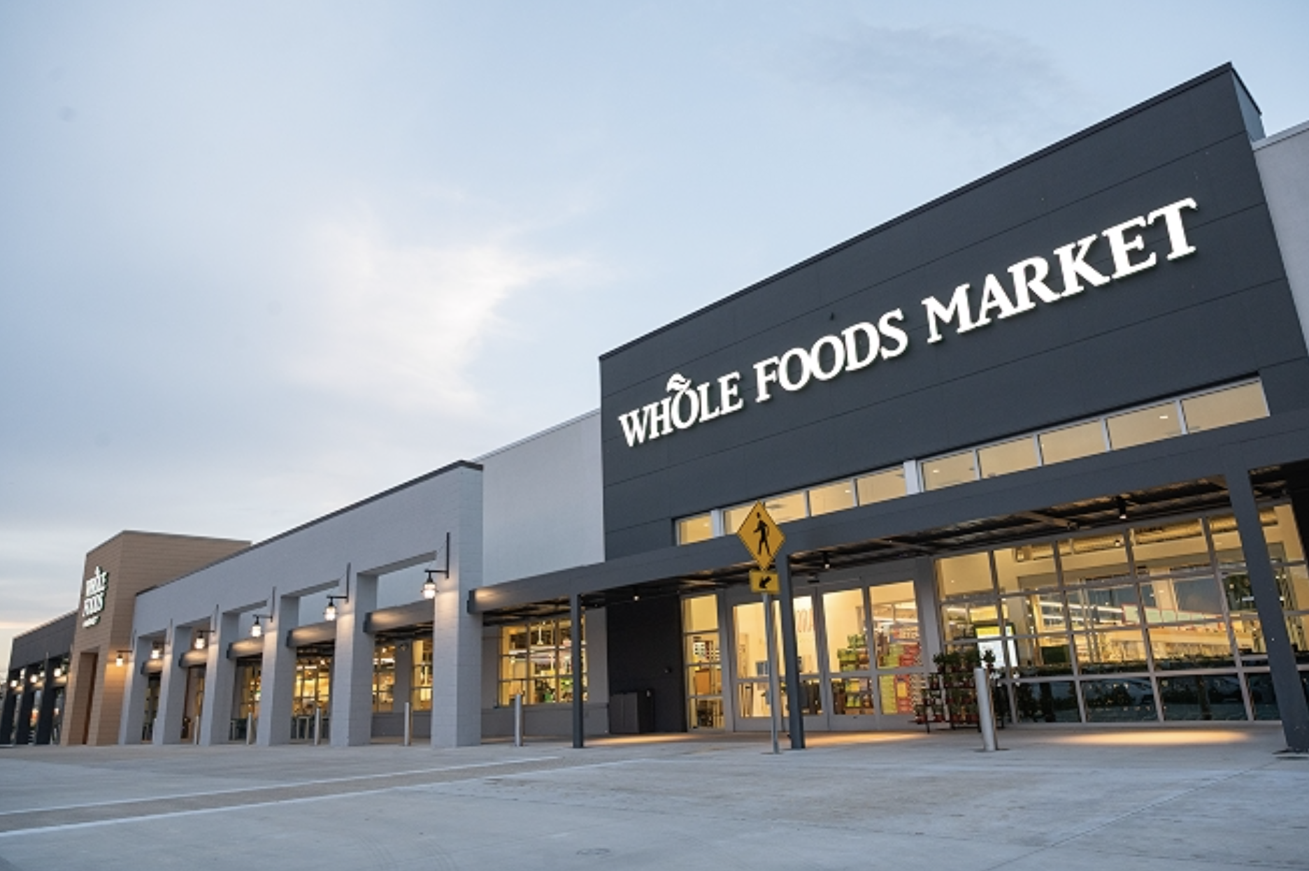 Whole Foods Opens First Major Location in Doral